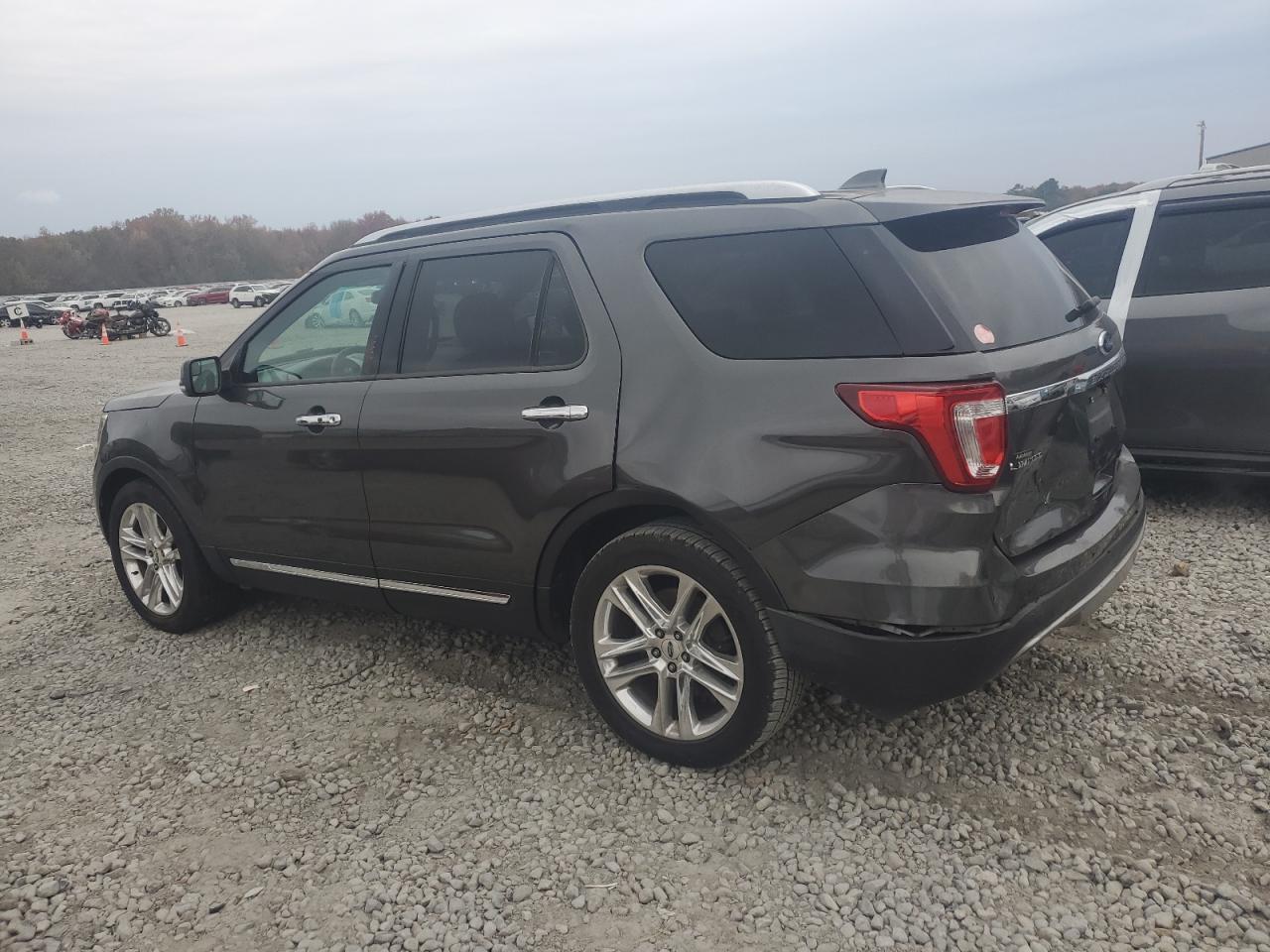 2017 Ford Explorer VIN 1FM5K7F85HGA45956 Copart auction photo, rear end / side damage thumbnail 2