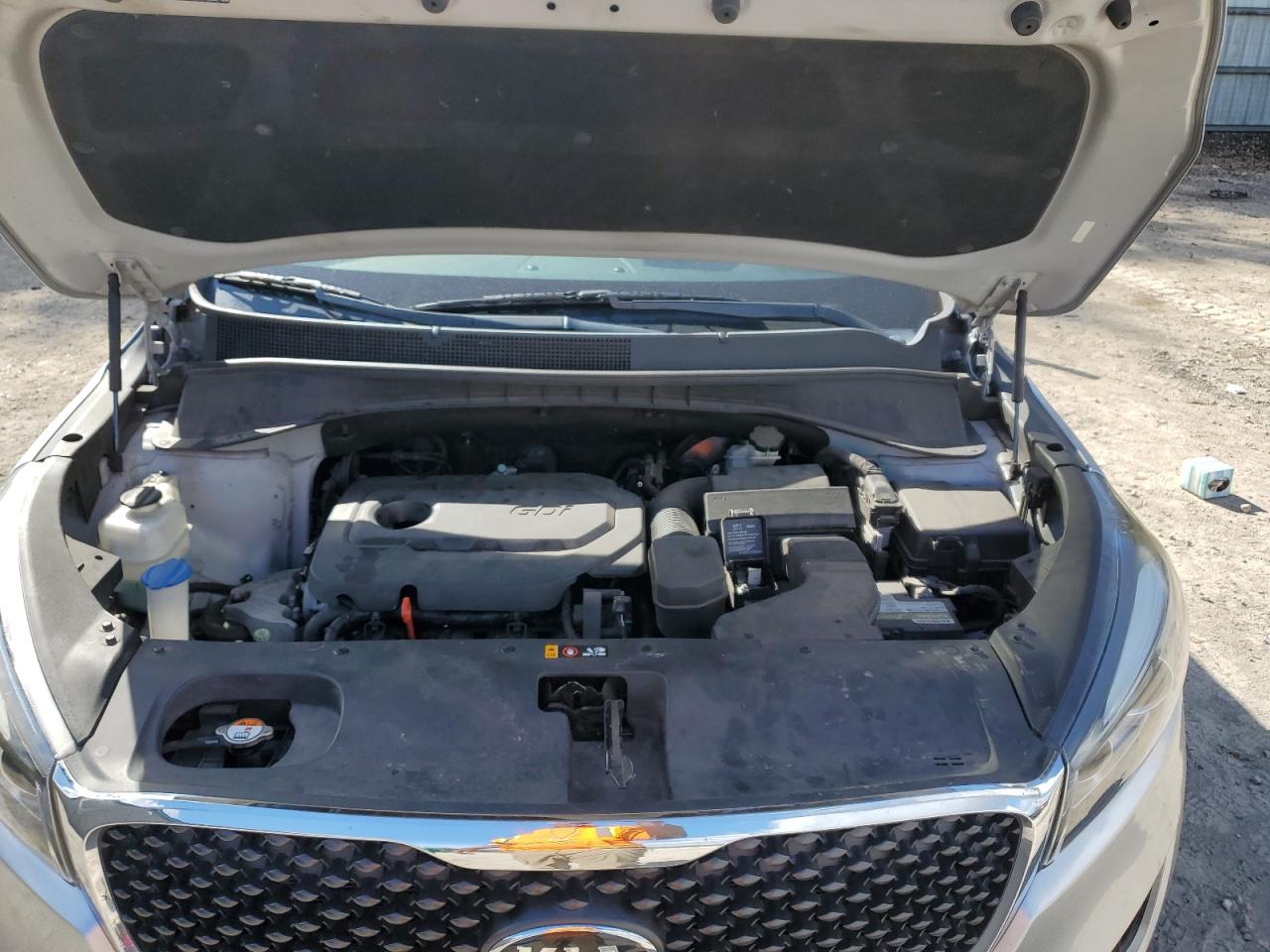 2016 KIA Sorento VIN 5XYPG4A30GG115311 Copart auction photo, minor dent/scratches damage thumbnail 12