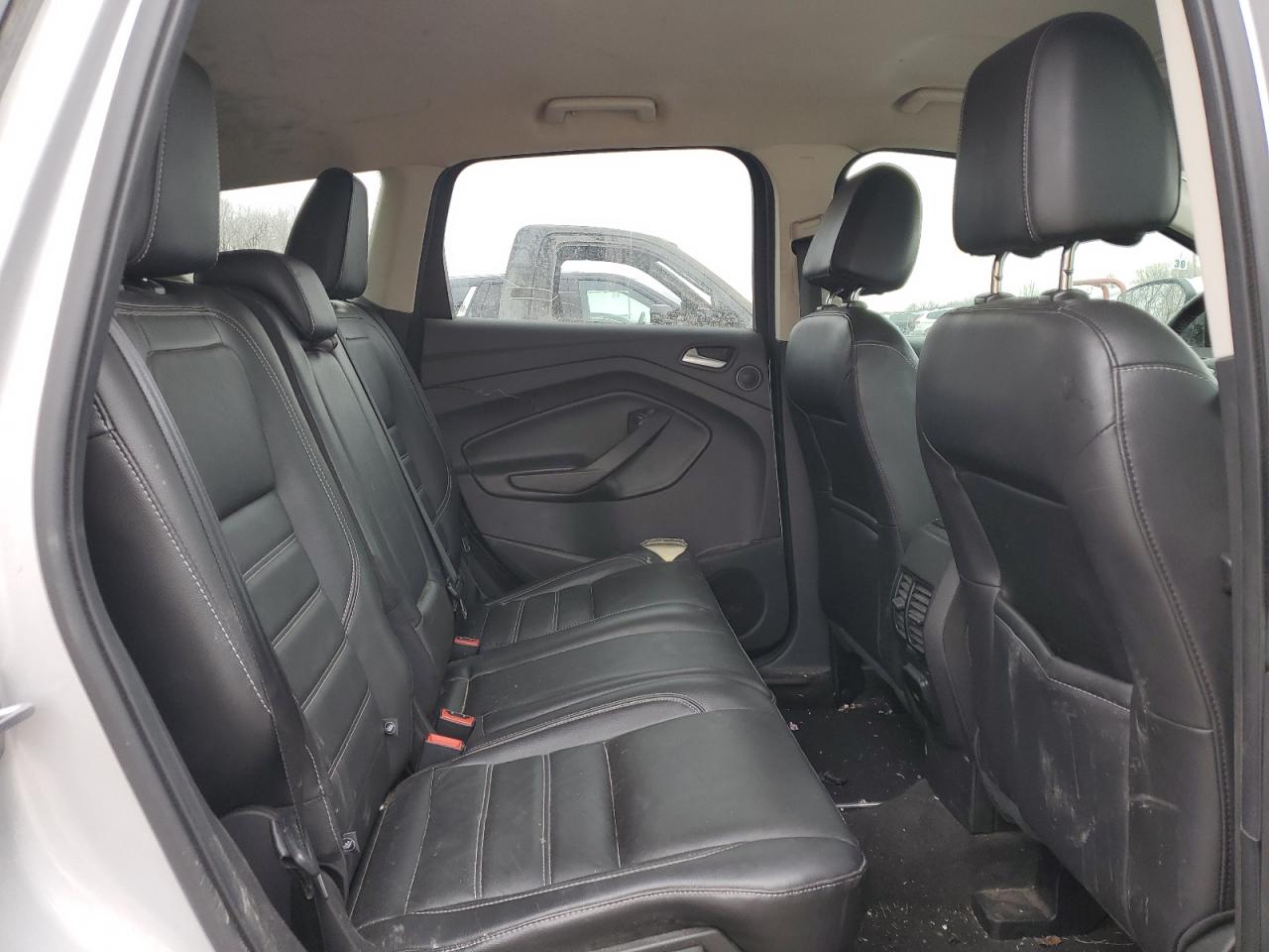 2017 Ford Escape VIN 1FMCU9J9XHUD18954 Copart auction photo, front end / side damage thumbnail 11