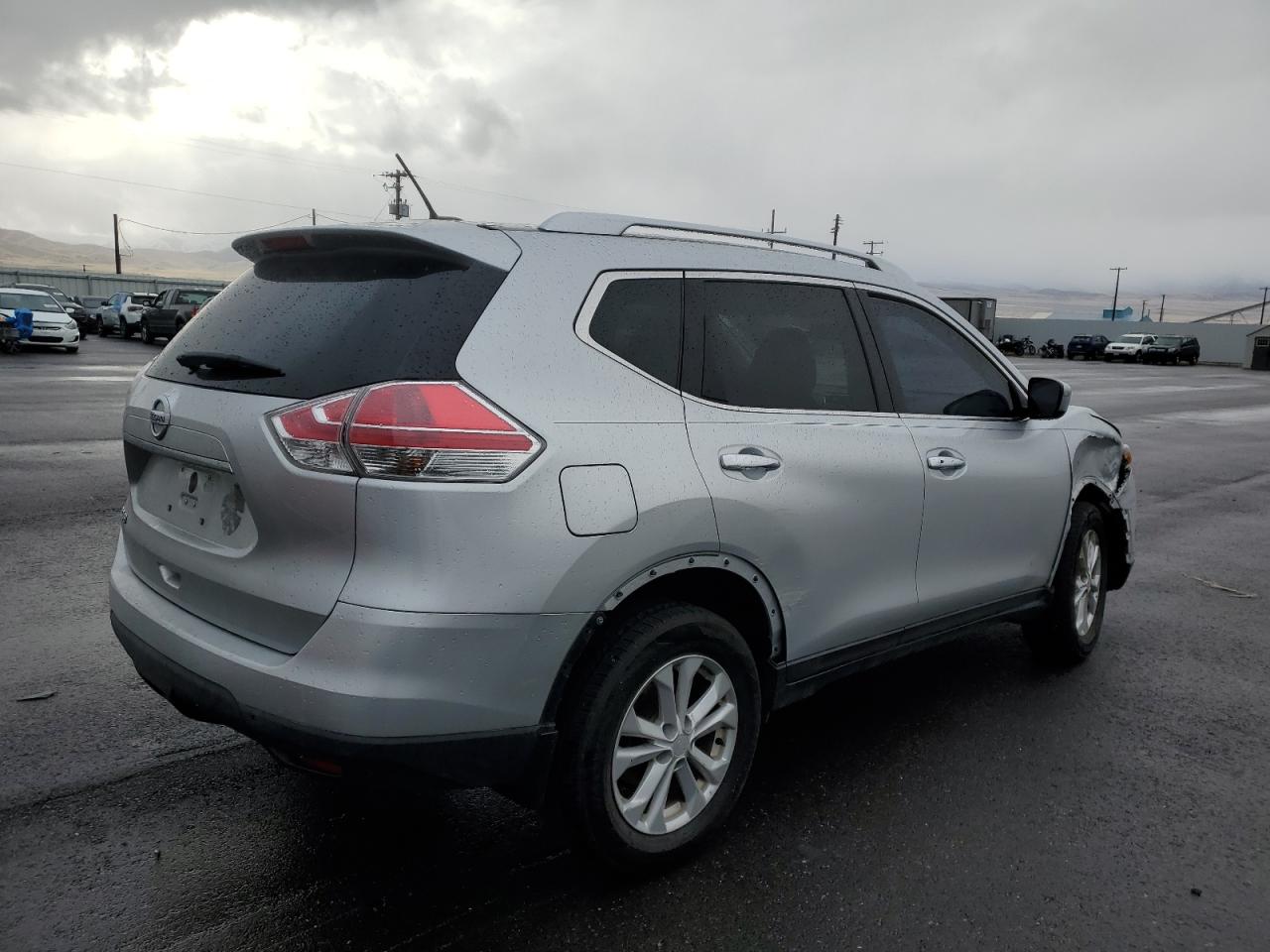 2016 Nissan Rogue VIN KNMAT2MT9GP717798 Copart auction photo, rear end / front end damage thumbnail 3