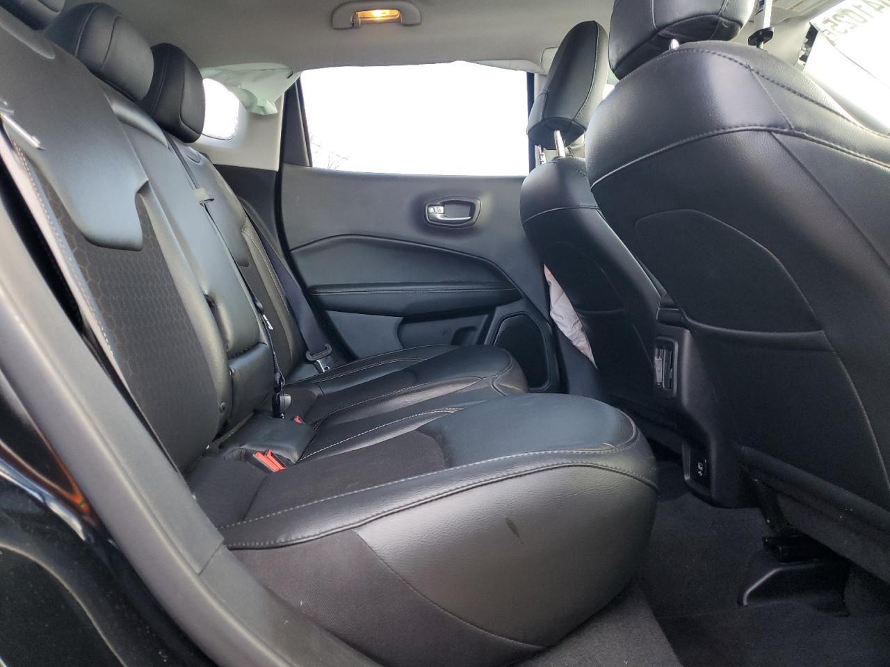 2020 Jeep Compass VIN 3C4NJDBB0LT156376 Copart auction photo, side damage thumbnail 11