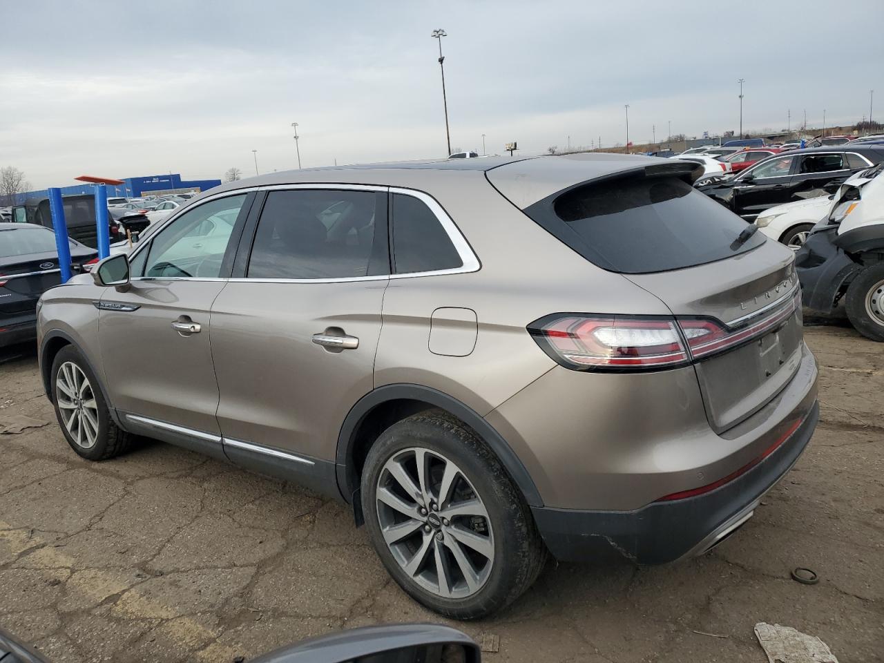 2020 Lincoln Nautilus VIN 2LMPJ6K91LBL15015 Copart auction photo, front end damage thumbnail 2