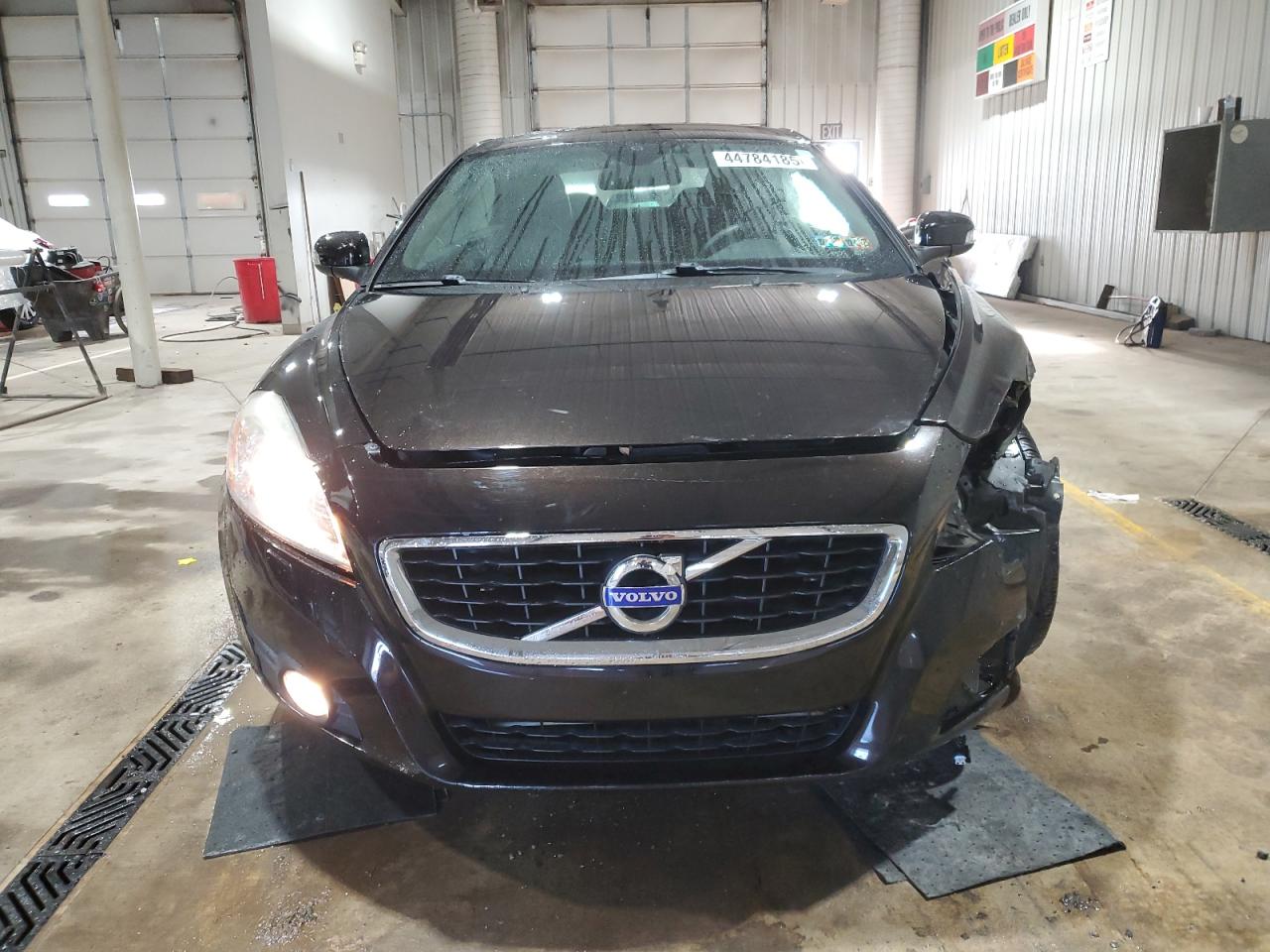 2012 Volvo C70 VIN YV1672MC0CJ126017 Copart auction photo, front end damage thumbnail 5