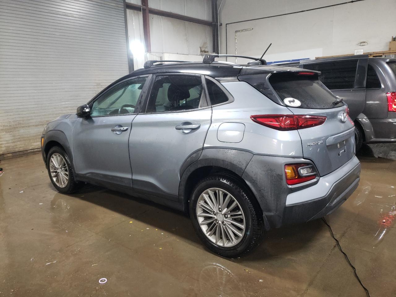 2019 Hyundai Kona VIN KM8K2CAA8KU226127 Copart auction photo, side / front end damage thumbnail 2