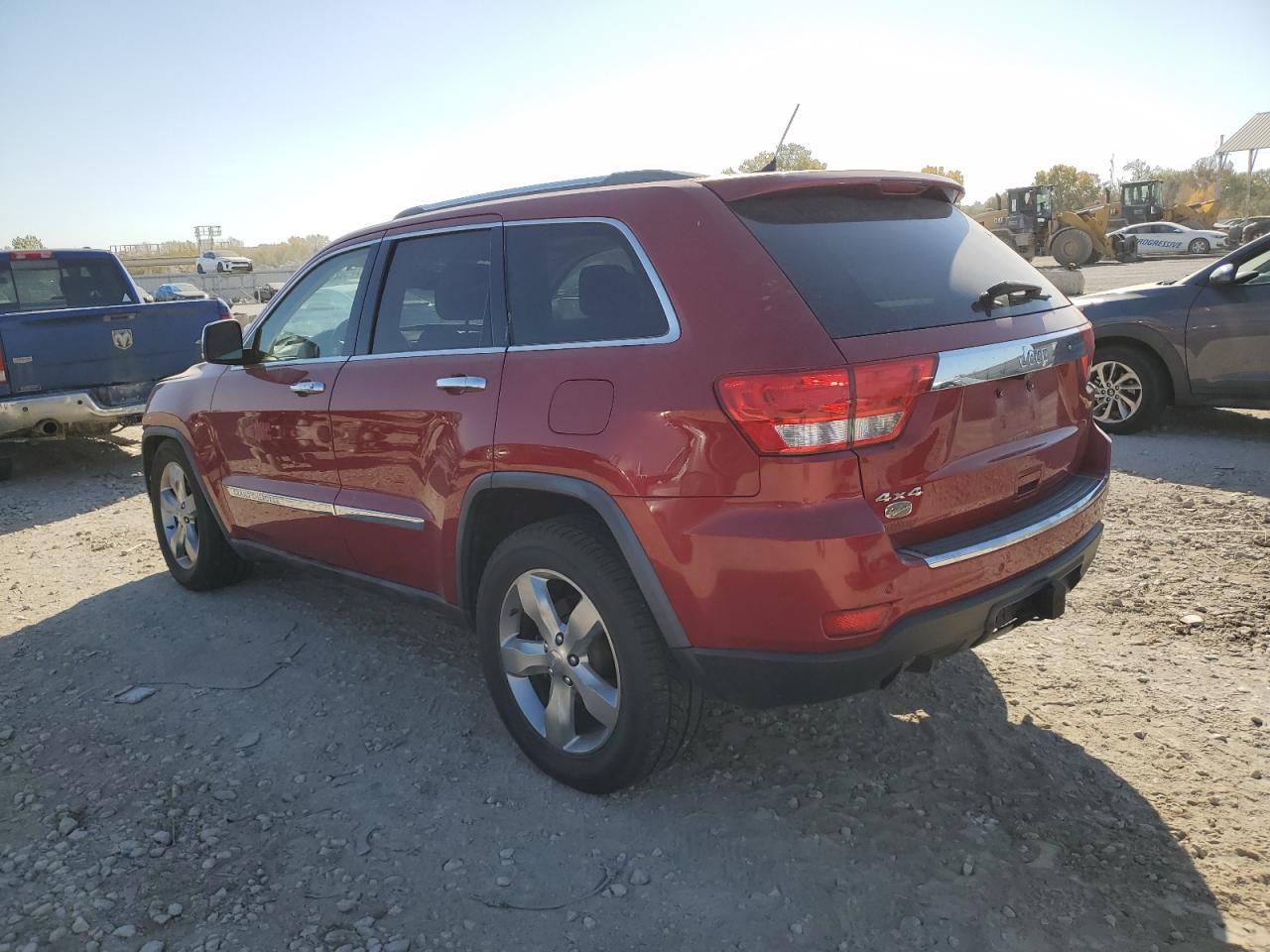 2011 Jeep Grand Cherokee VIN 1J4RR6GT4BC605960 Copart auction photo, front end damage thumbnail 2