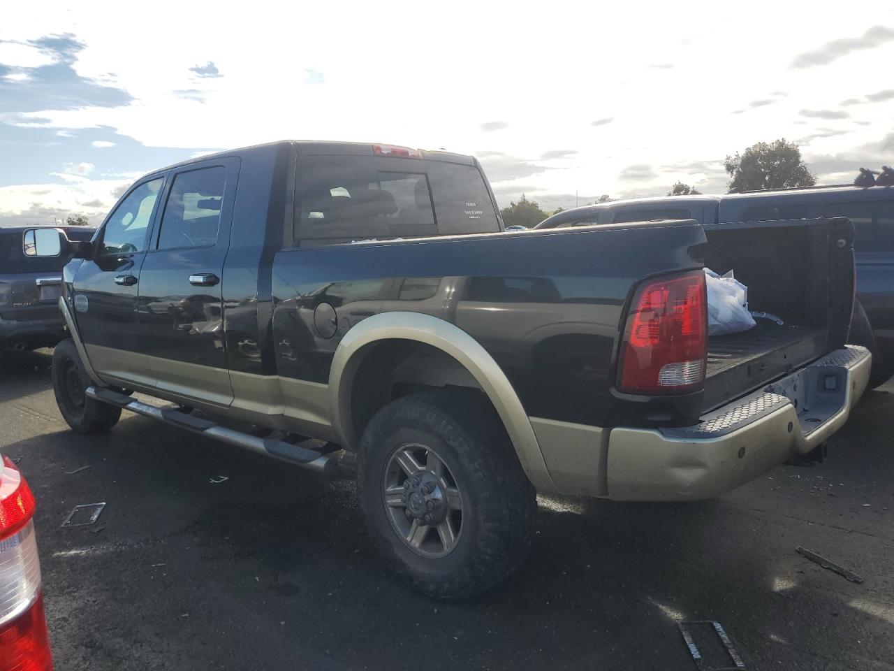 2011 Dodge RAM VIN 3D7UT2HL6BG587358 Copart auction photo, front end damage thumbnail 2
