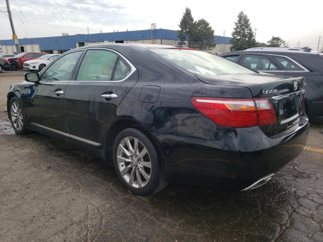 2010 Lexus LS VIN JTHCL5EF6A5008718 Copart auction photo, front end damage thumbnail 2