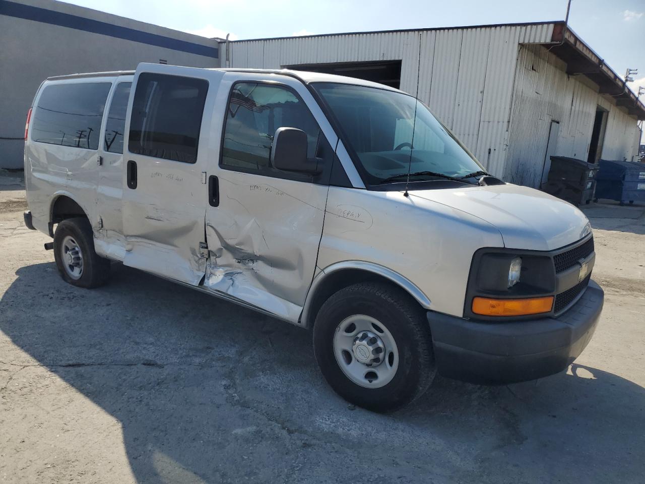 2014 Chevrolet Express VIN 1GAWGPFG9E1185033 Copart auction photo, side / rear end damage thumbnail 4