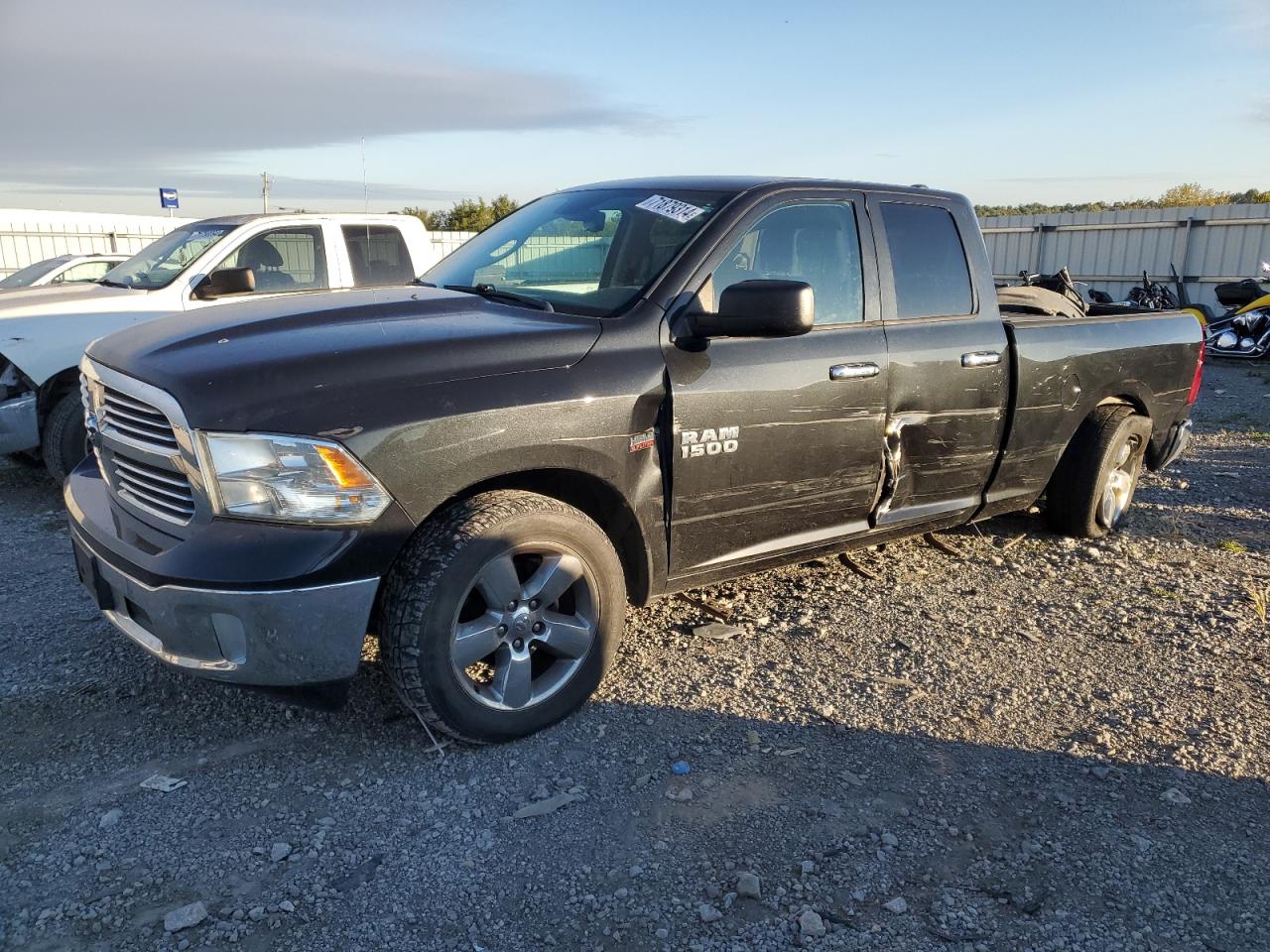2016 RAM 1500 VIN 1C6RR7GT5GS245386
