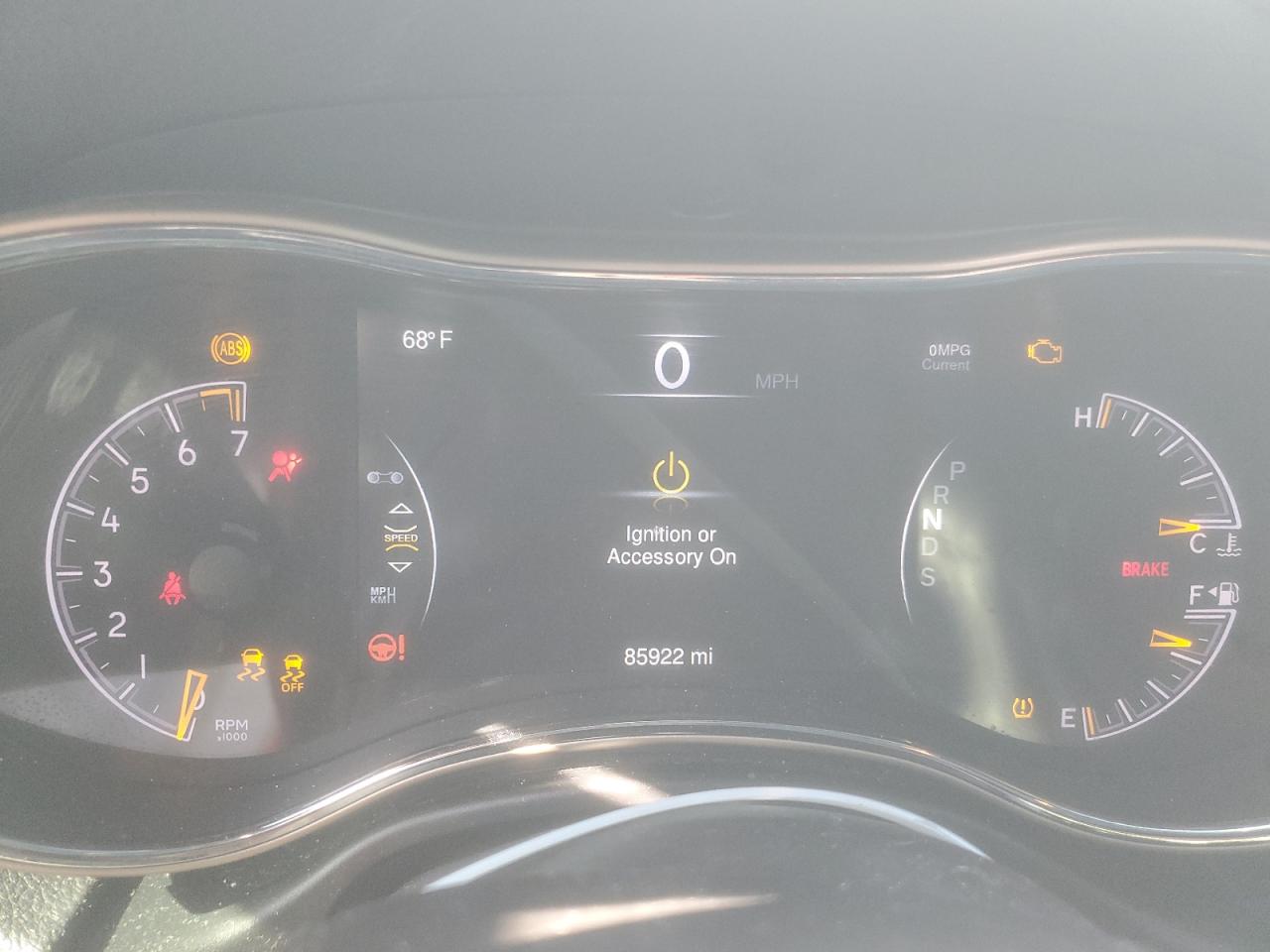2015 Jeep Grand Cherokee VIN 1C4RJEBG2FC686321 Copart auction photo, front end damage thumbnail 9