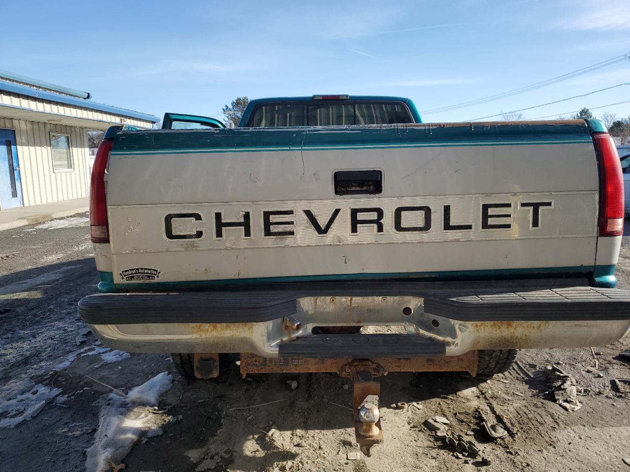 1995 Chevrolet GMT-400 VIN 1GCGC29KXSE159796 Copart auction photo, front end damage thumbnail 6