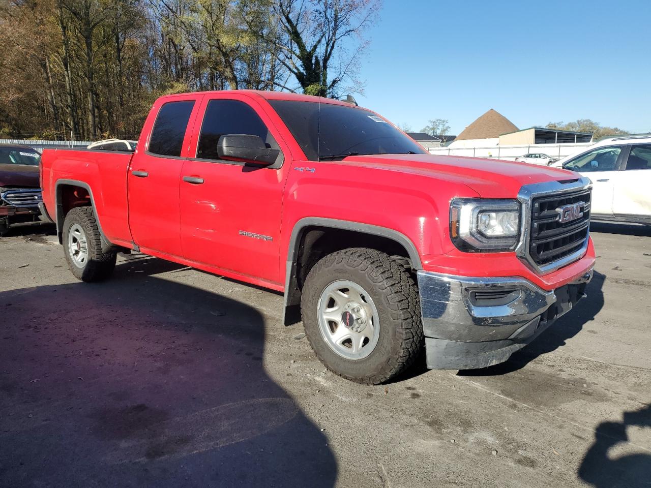 2017 GMC Sierra VIN 1GTV2LEC1HZ370823 Copart auction photo, front end damage thumbnail 4