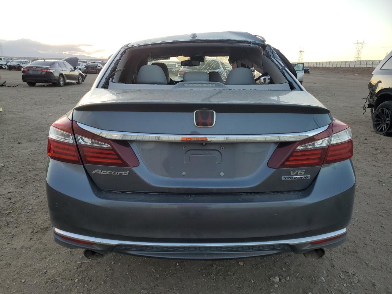 2017 Honda Accord VIN 1HGCR3F92HA006304 Copart auction photo, side damage thumbnail 6