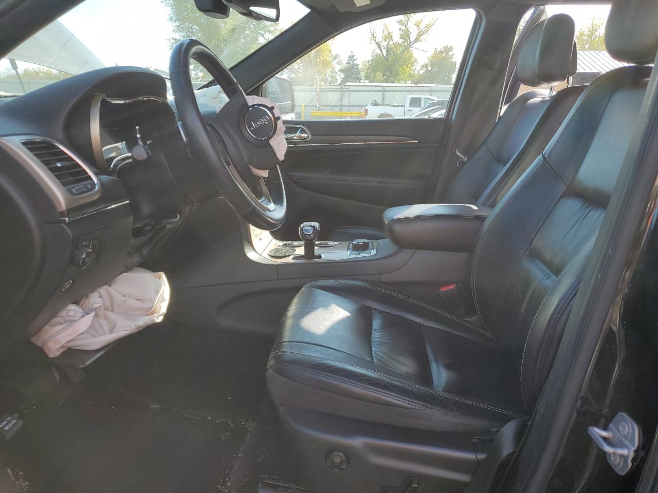 2015 Jeep Grand Cherokee VIN 1C4RJFBG8FC650736 Copart auction photo, front end / minor dent/scratches damage thumbnail 7