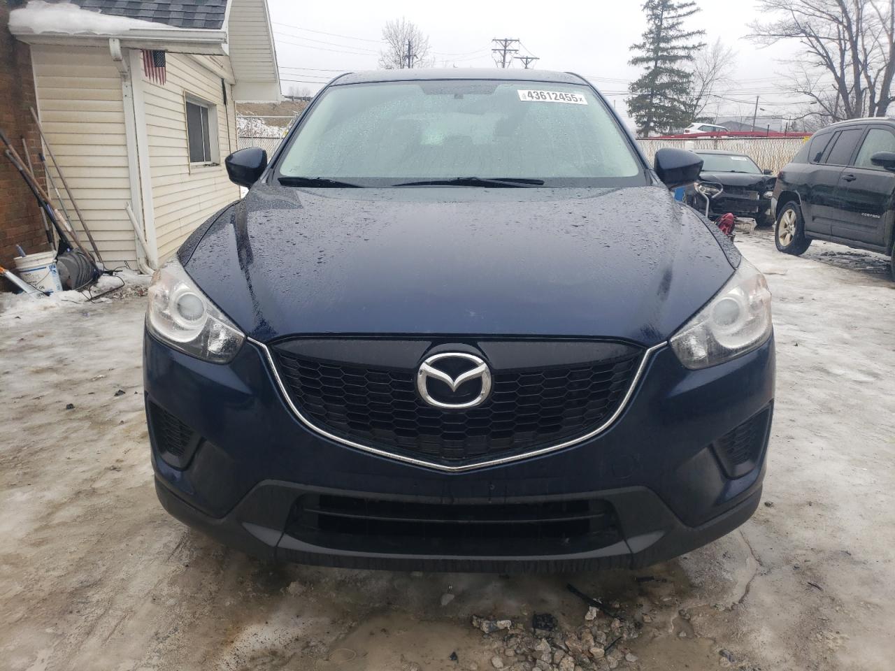 2014 Mazda CX-5 VIN JM3KE2BE7E0407309 Copart auction photo, side / rear end damage thumbnail 5
