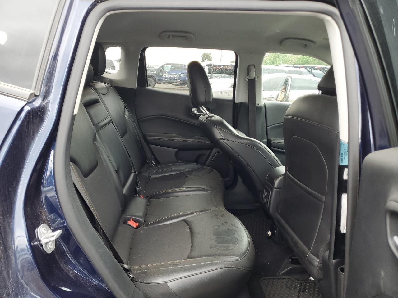 2019 Jeep Compass VIN 3C4NJDBB4KT690432 Copart auction photo, rear end damage thumbnail 10