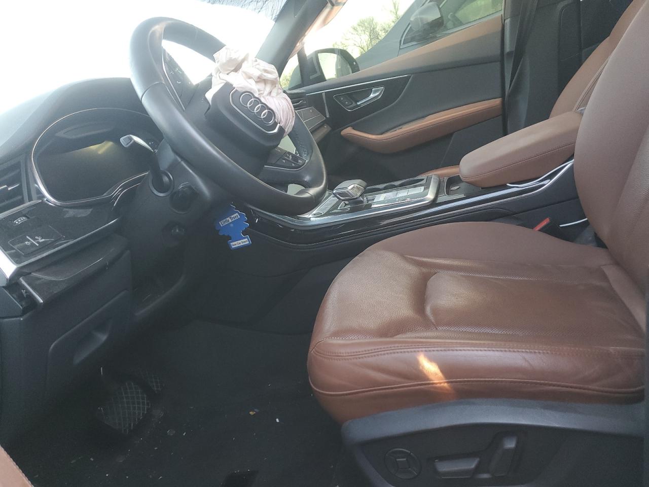 2021 Audi Q7 VIN WA1VXAF79MD015634 Copart auction photo, front end damage thumbnail 7
