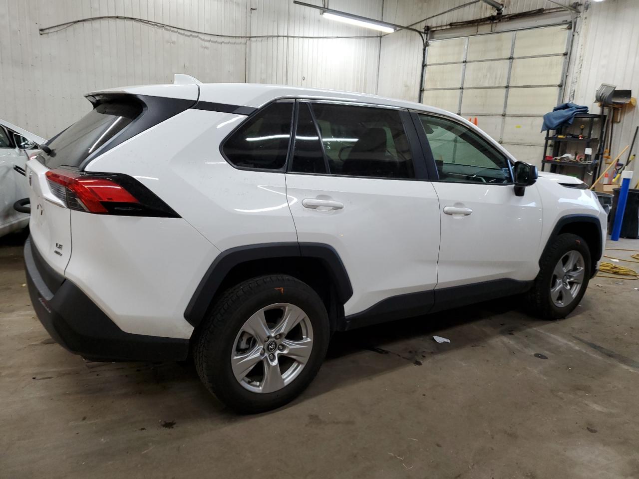 2022 Toyota RAV 4 VIN 2T3F1RFV1NC263195 Copart auction photo, front end damage thumbnail 3