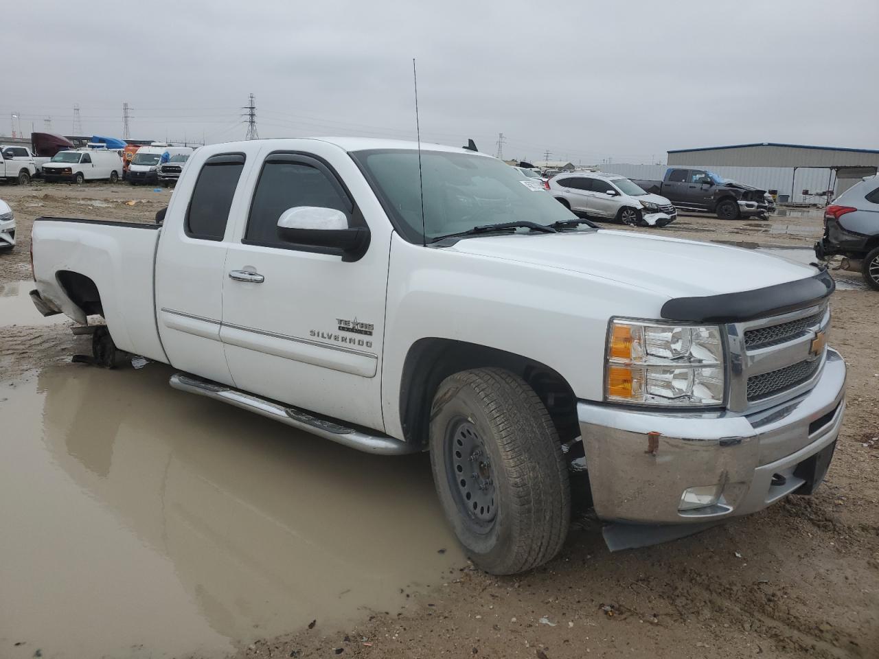 2013 Chevrolet Silverado VIN 1GCRCSE04DZ349165 Copart auction photo, rear end / undercarriage damage thumbnail 4