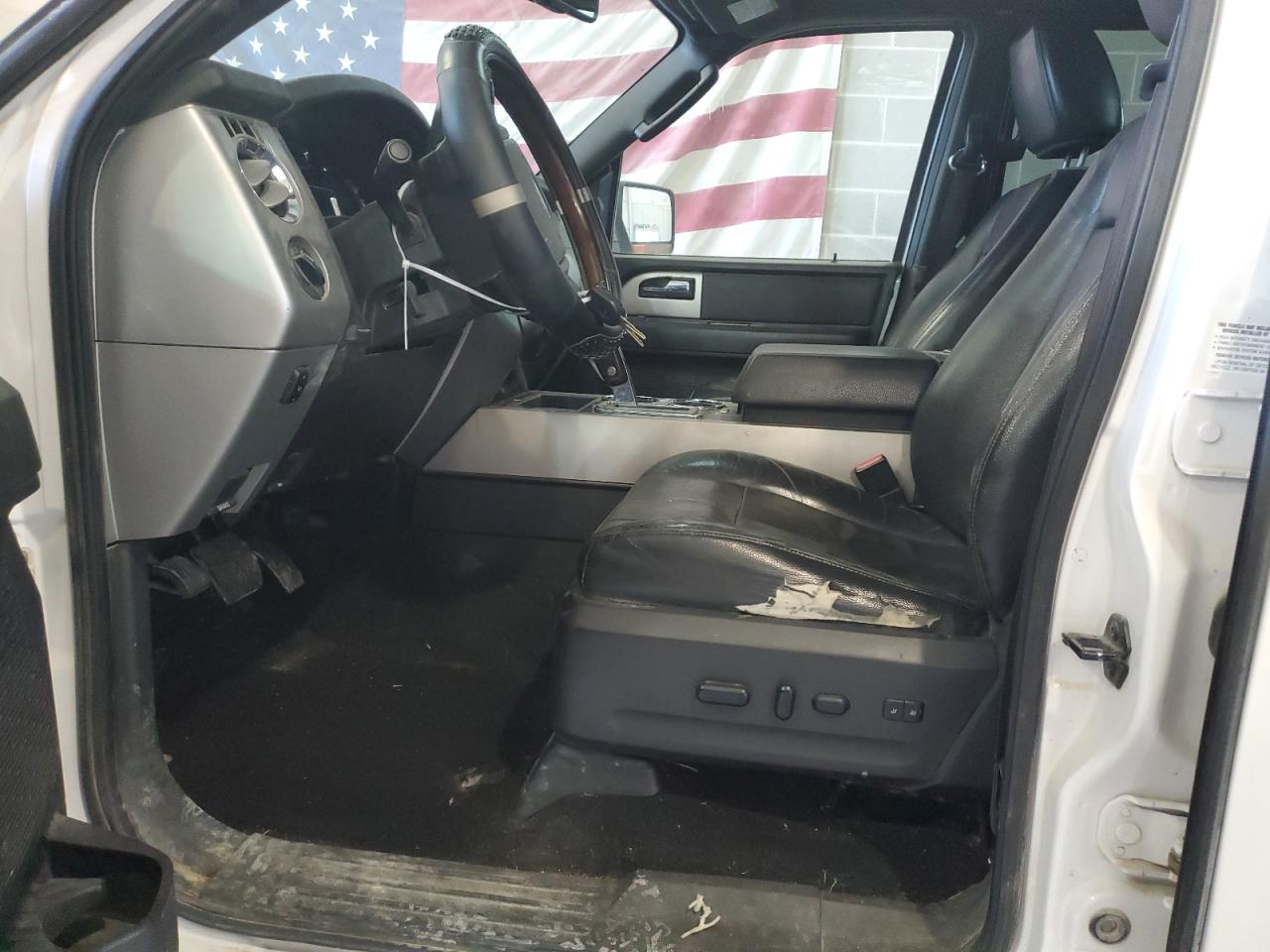2010 Ford Expedition VIN 1FMJK2A50AEA81375 Copart auction photo, front end / minor dent/scratches damage thumbnail 7