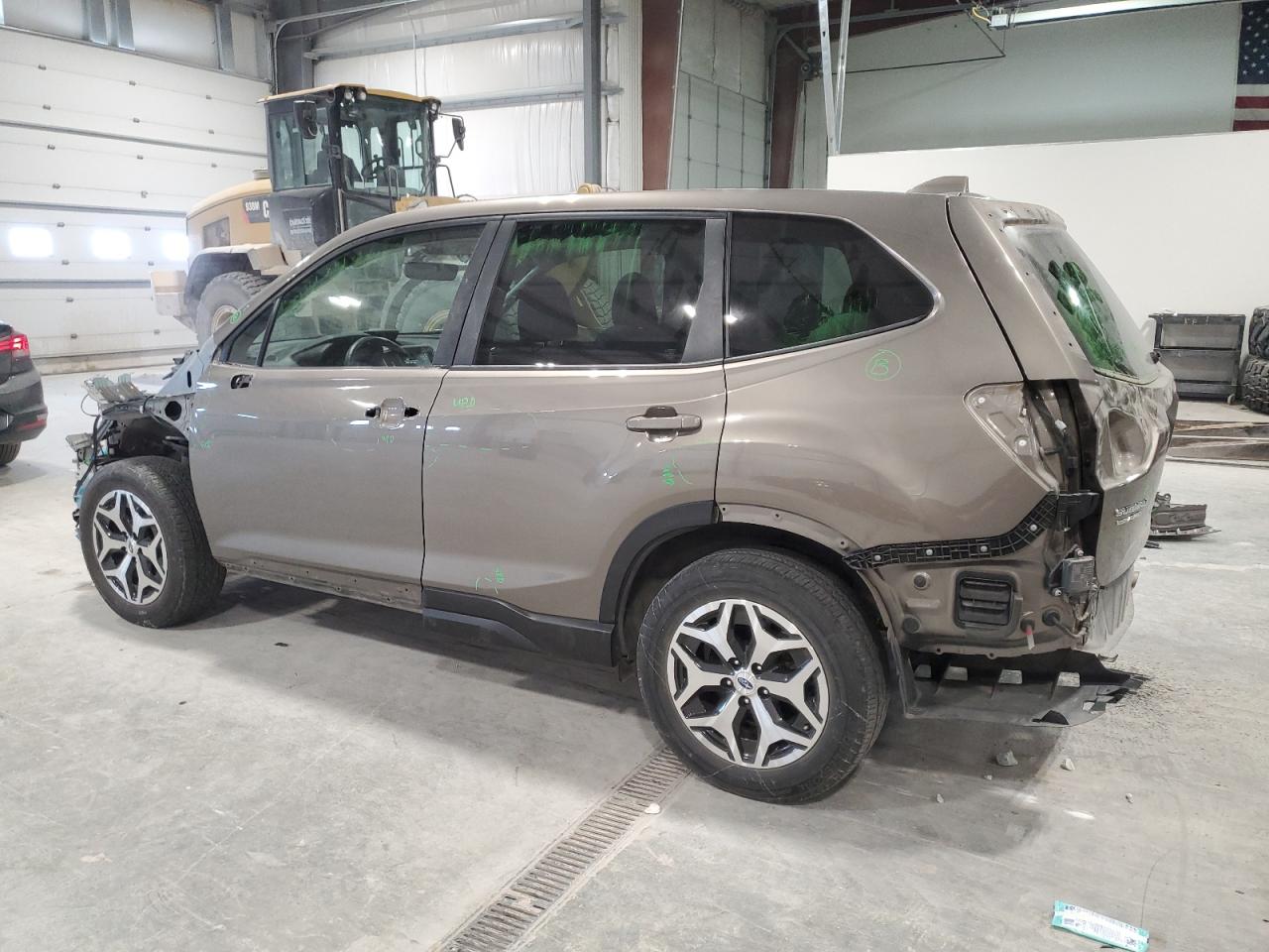 2020 Subaru Forester VIN JF2SKAJC5LH431992 Copart auction photo, rejected repair damage thumbnail 2