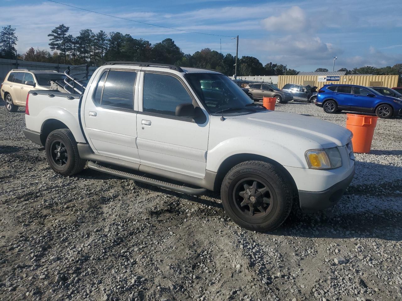 2004 Ford Explorer VIN 1FMDU67KX4UB90755 Copart auction photo, front end / minor dent/scratches damage thumbnail 4