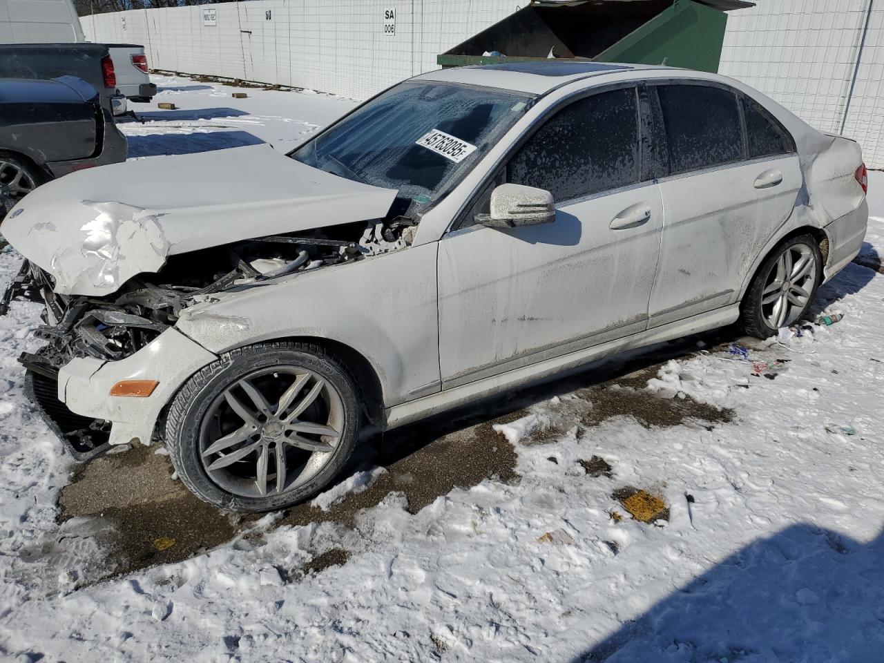 2014 Mercedes-Benz C-klasse VIN WDDGF4HB7EG220895