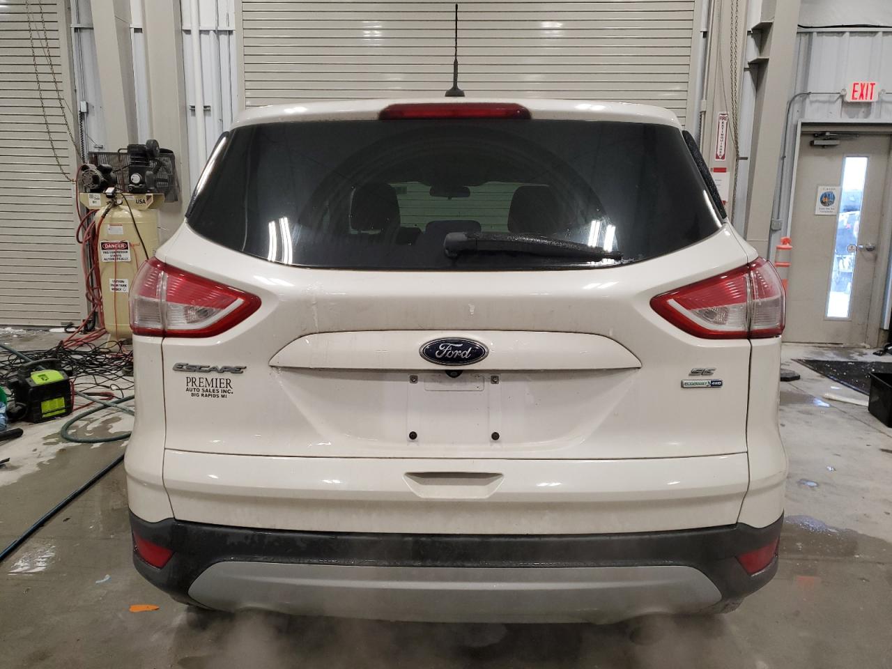 2014 Ford Escape VIN 1FMCU9GX7EUC55054 Copart auction photo, front end damage thumbnail 6