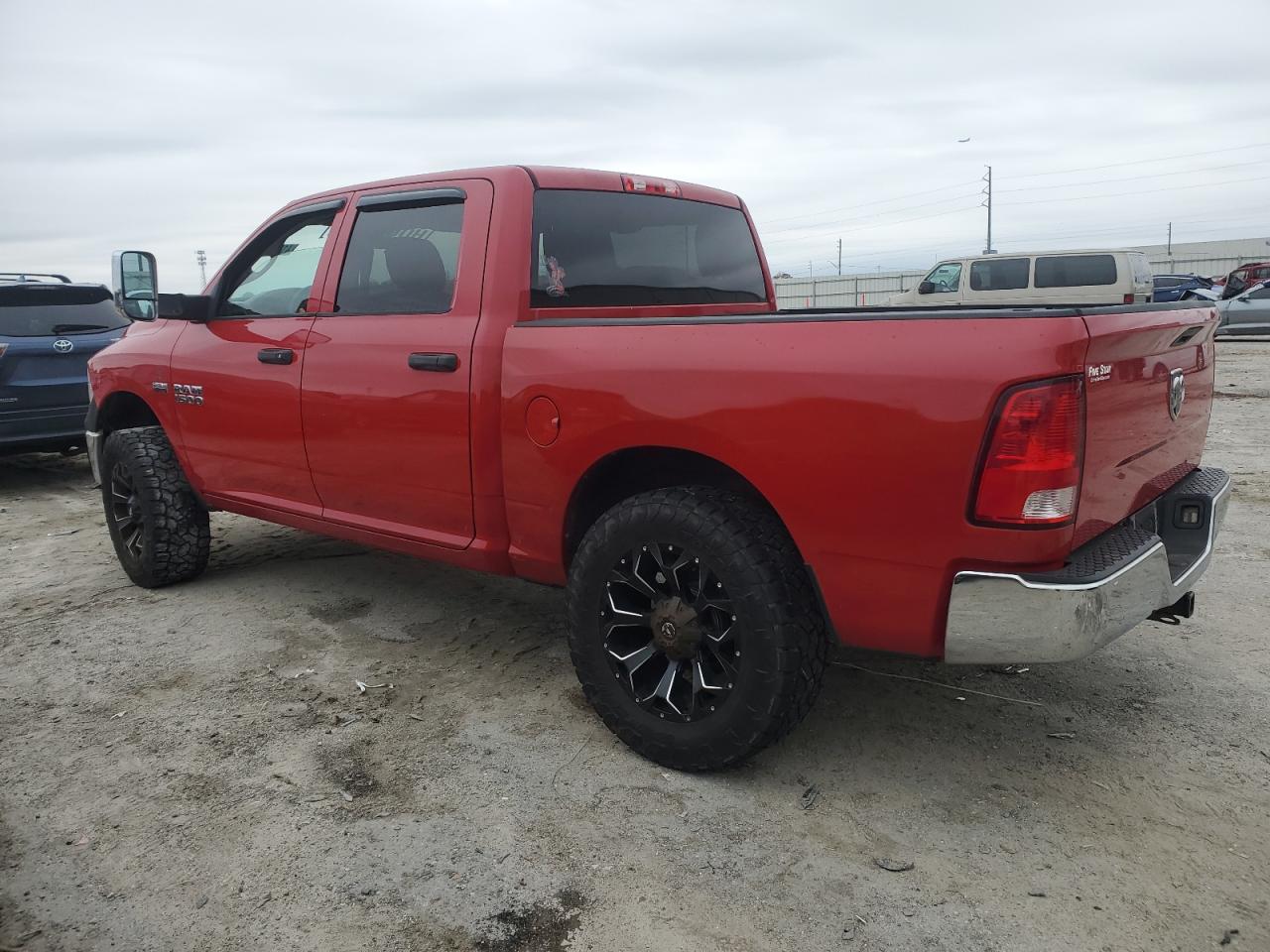 2017 RAM 1500 VIN 3C6RR6KT2HG521212 Copart auction photo, side / minor dent/scratches damage thumbnail 2