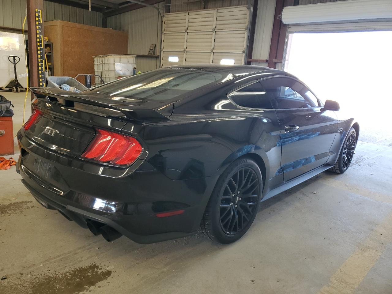 2018 Ford Mustang VIN 1FA6P8CF0J5116524 Copart auction photo, rear end damage thumbnail 3