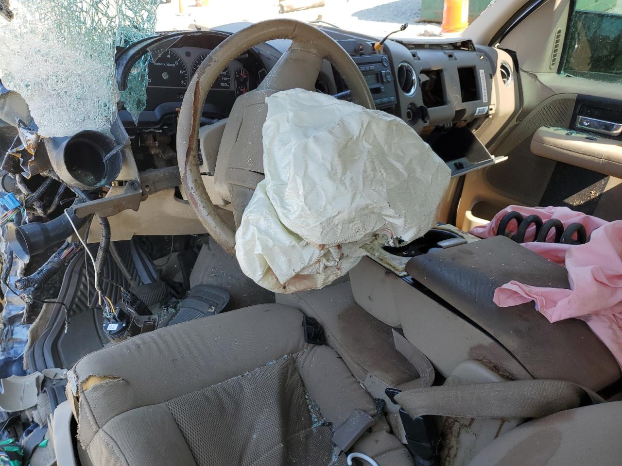 2006 Ford F-150 VIN 1FTPW12566KB92422 Copart auction photo, all over damage thumbnail 8