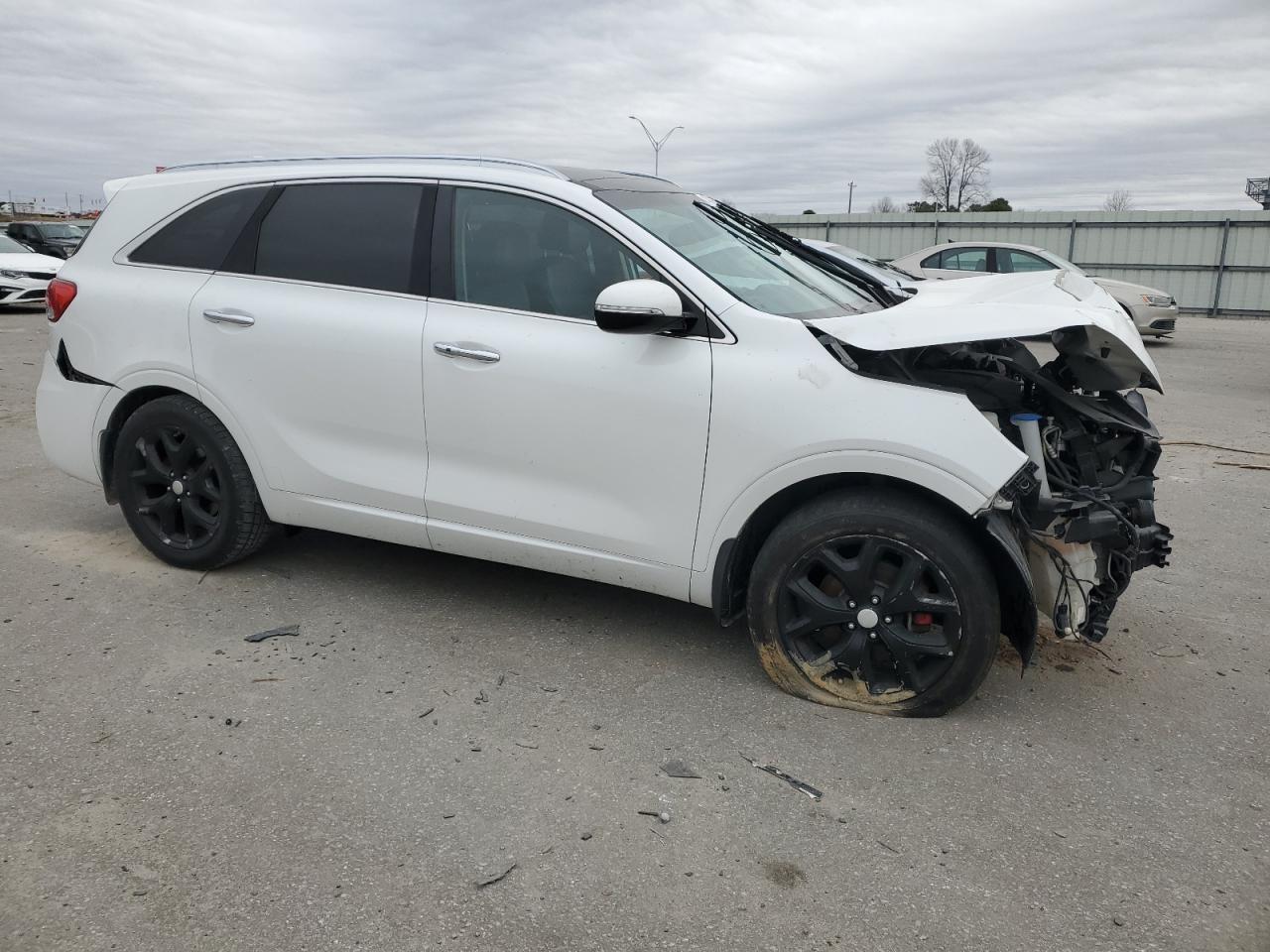 2016 KIA Sorento VIN 5XYPK4A5XGG112979 Copart auction photo, front end / rear end damage thumbnail 4