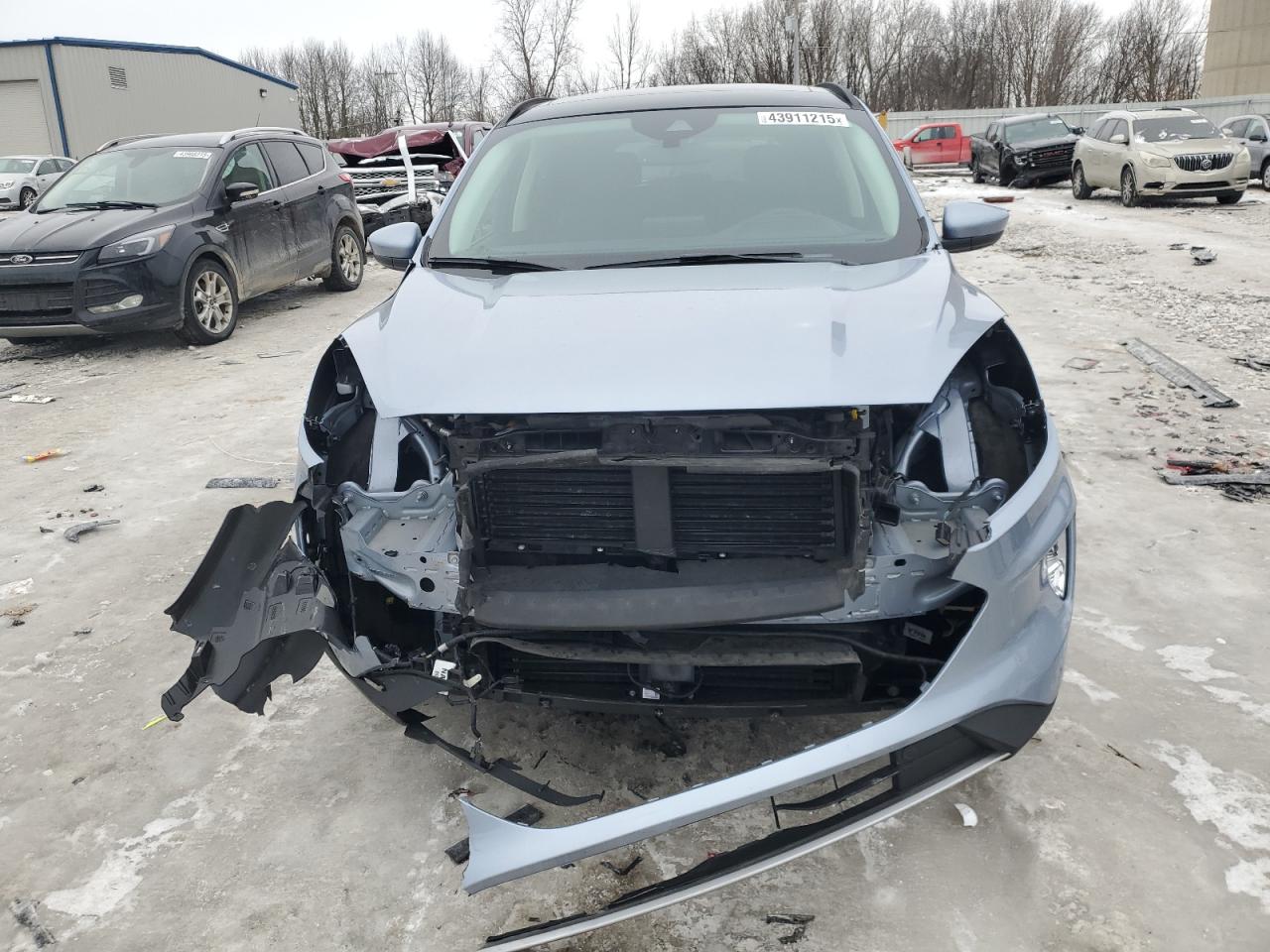 2022 Ford Escape VIN 1FMCU9J94NUA70504 Copart auction photo, front end damage thumbnail 5