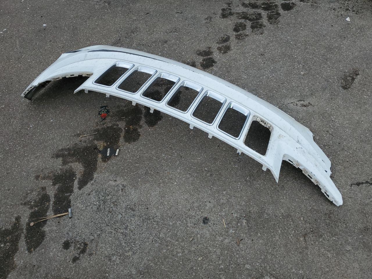 2014 Jeep Grand Cherokee VIN 1C4RJEBG8EC450948 Copart auction photo, front end / side damage thumbnail 13