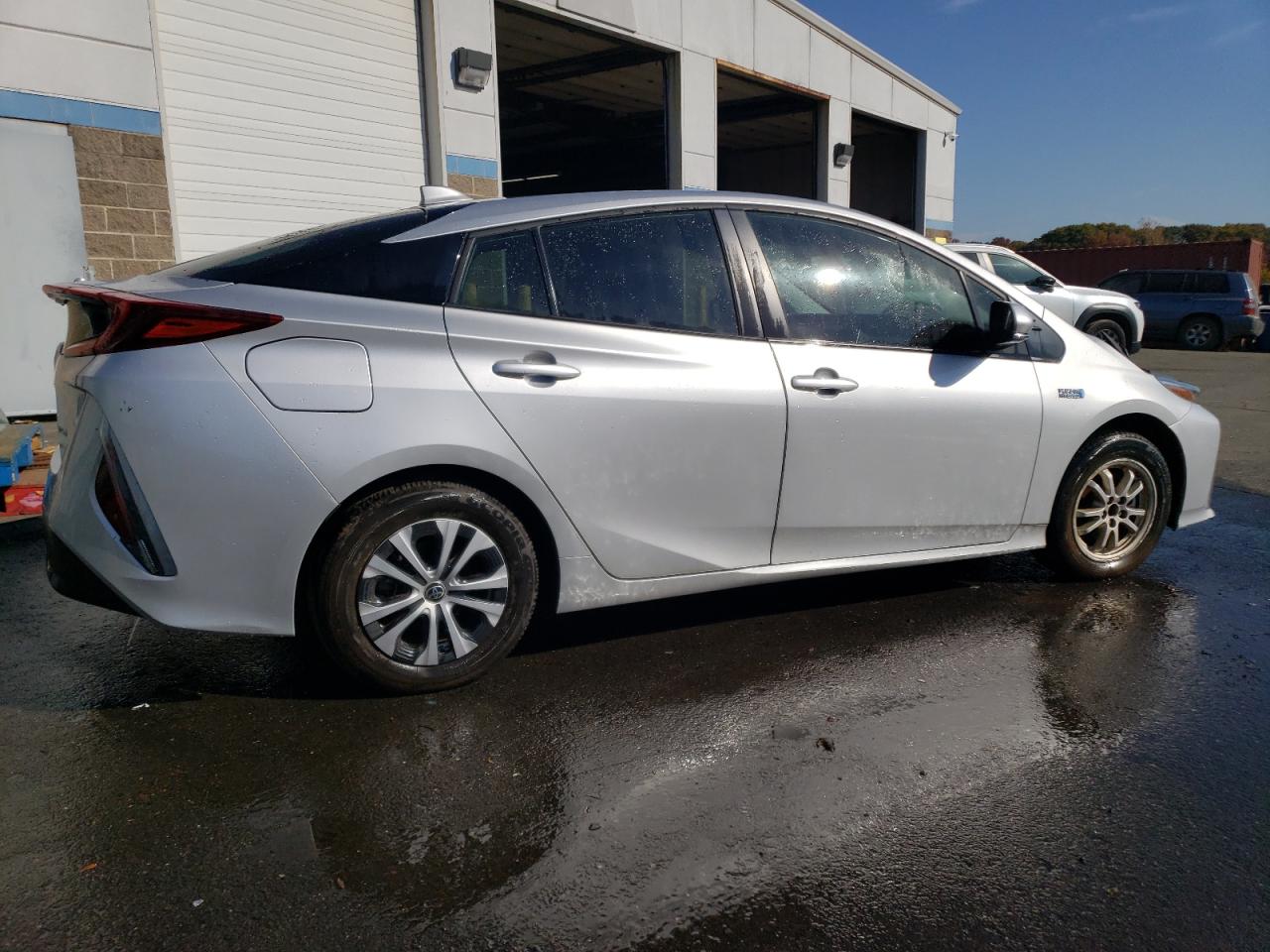 2021 Toyota Prius VIN JTDKAMFP7M3180180 Copart auction photo, front end / minor dent/scratches damage thumbnail 3