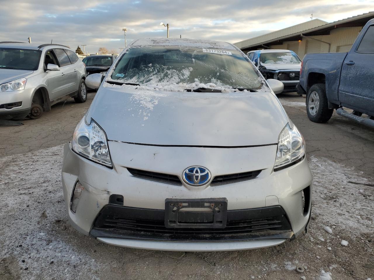 2015 Toyota Prius VIN JTDKN3DUXF1899641 Copart auction photo, front end / minor dent/scratches damage thumbnail 5