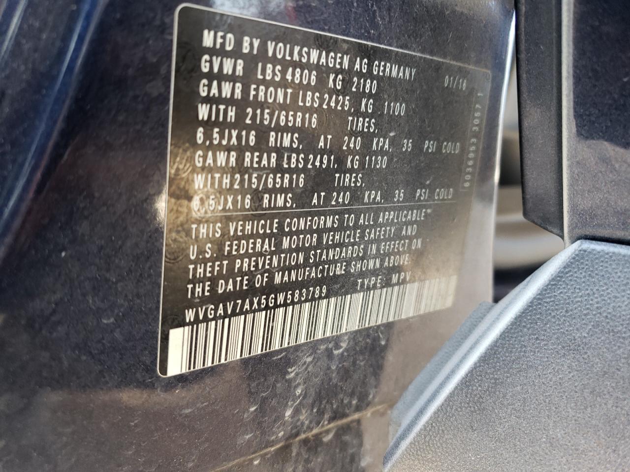 2016 Volkswagen Tiguan VIN WVGAV7AX5GW583789 Copart auction photo, front end damage thumbnail 13