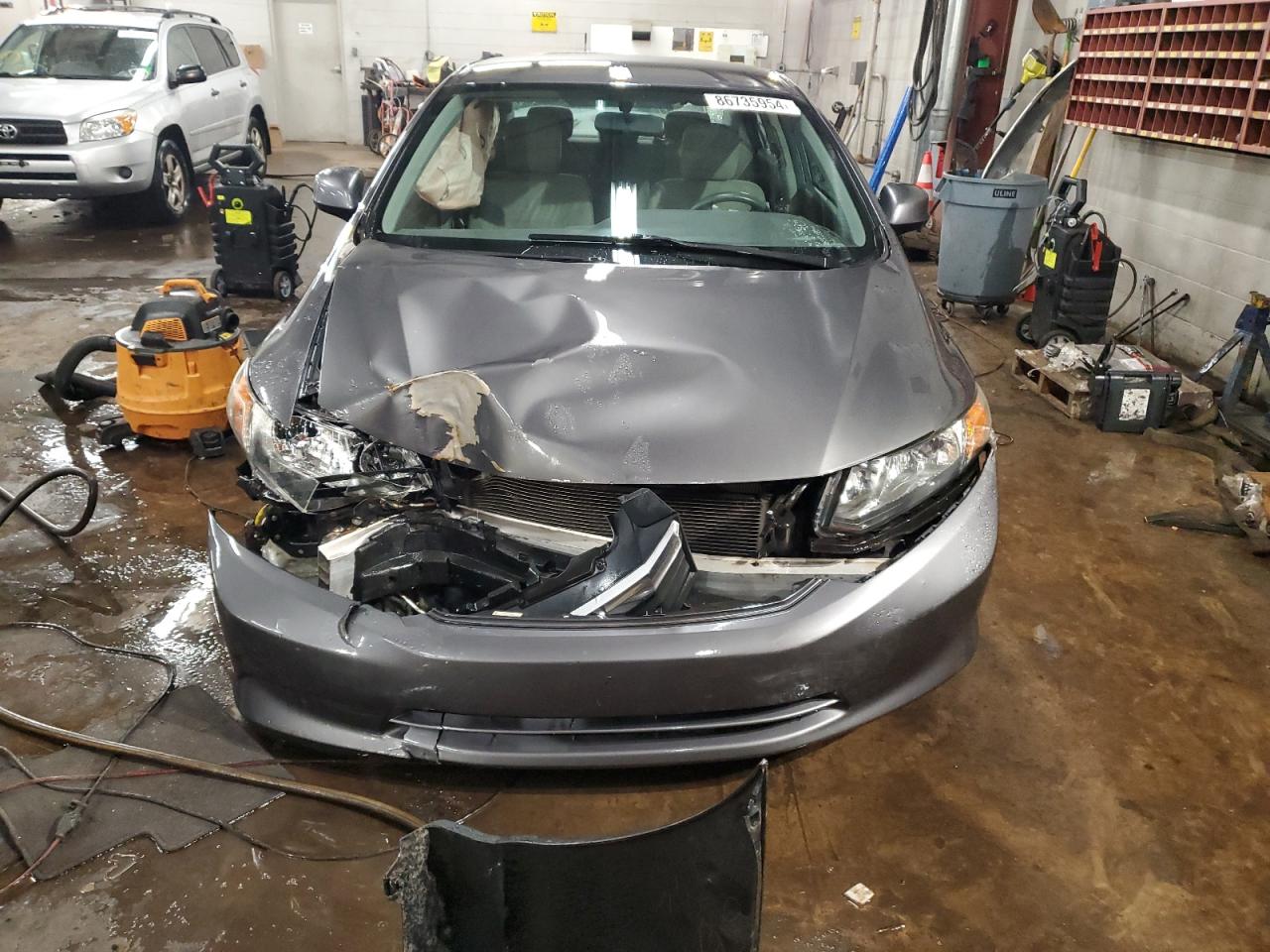 2012 Honda Civic VIN 2HGFB2F58CH596639 Copart auction photo, front end / side damage thumbnail 5