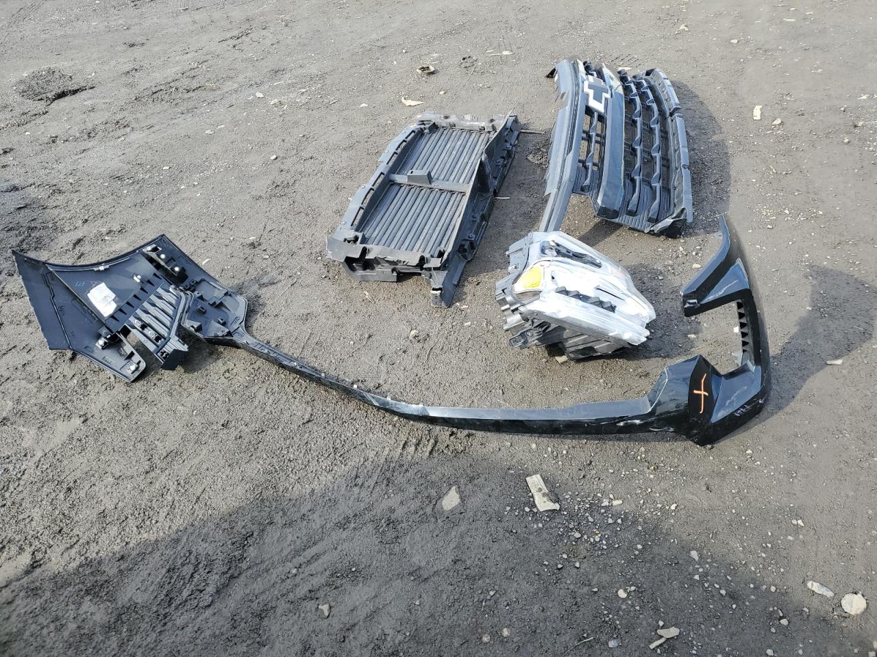 2023 Chevrolet Silverado VIN 1GCUDEED9PZ155912 Copart auction photo, front end / rear end damage thumbnail 12