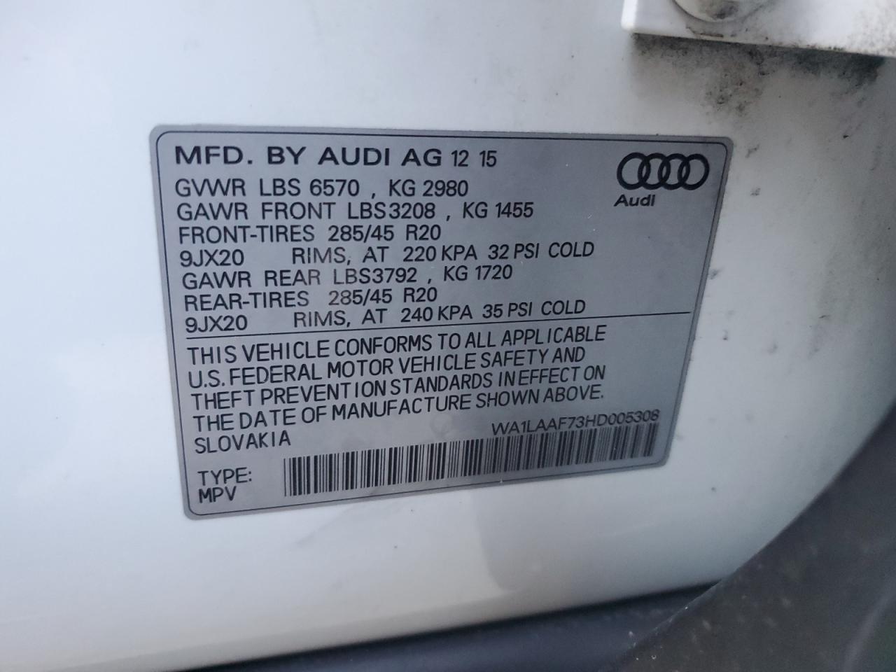 2017 Audi Q7 VIN WA1LAAF73HD005308 Copart auction photo, minor dent/scratches damage thumbnail 12