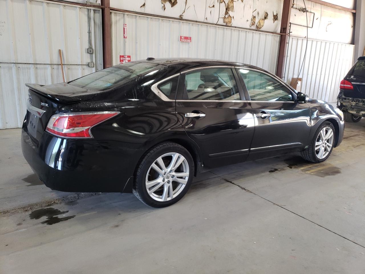 2015 Nissan Altima VIN 1N4BL3AP5FC228201 Copart auction photo, front end damage thumbnail 3