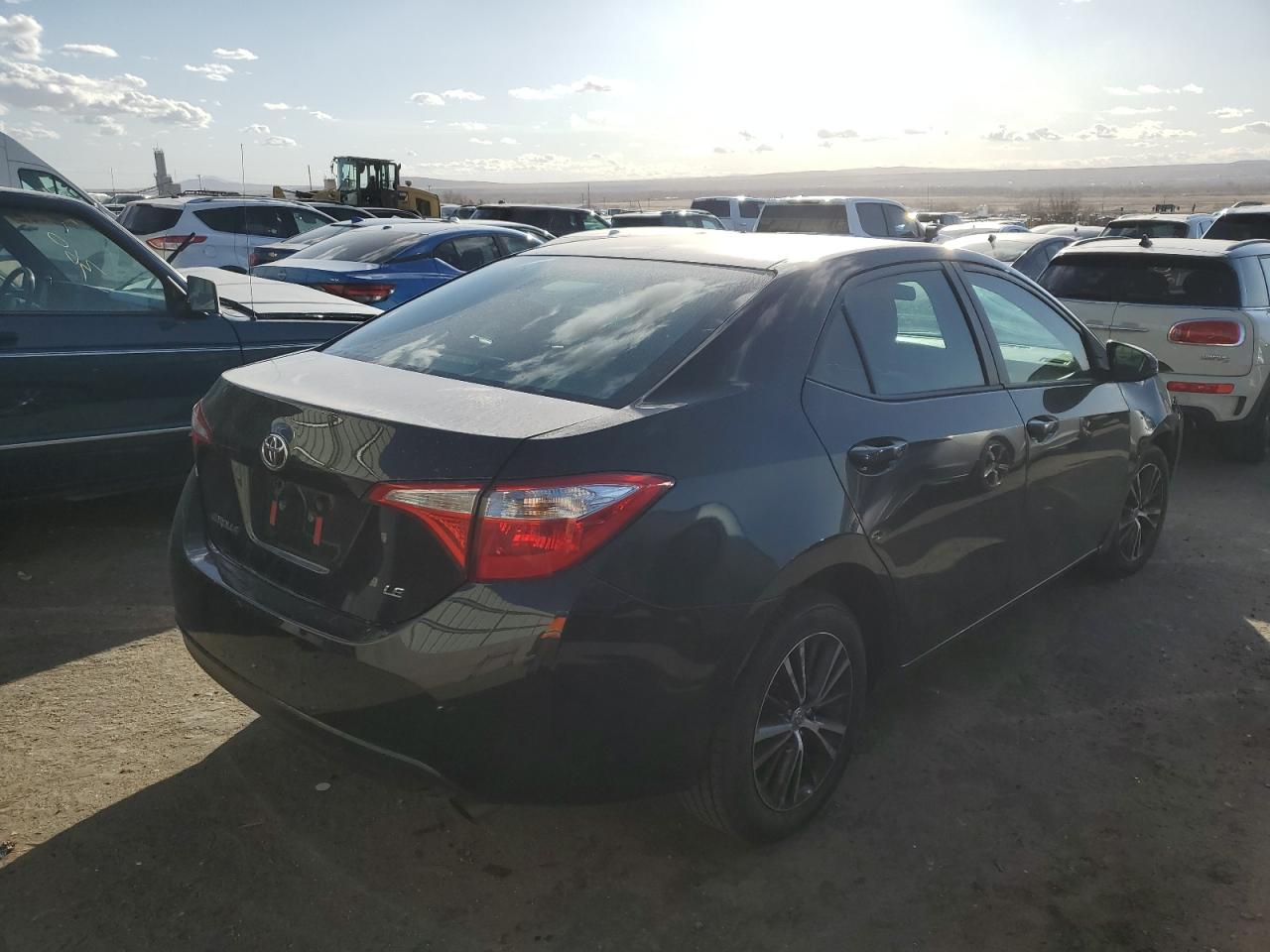 2016 Toyota Corolla VIN 2T1BURHE8GC692106 Copart auction photo, front end / side damage thumbnail 3