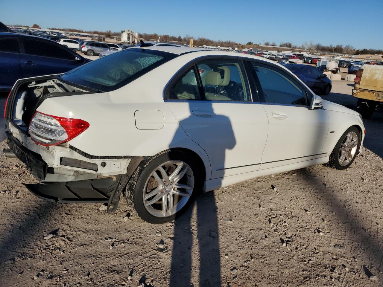 2012 Mercedes-Benz C-klasse VIN WDDGF4HB5CA603640 Copart auction photo, rear end / minor dent/scratches damage thumbnail 3