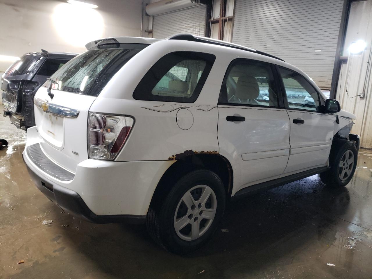 2006 Chevrolet Equinox VIN 2CNDL23F066001181 Copart auction photo, front end / side damage thumbnail 3