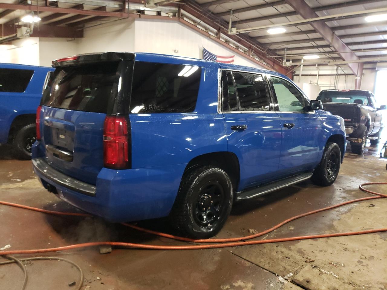 2019 Chevrolet Tahoe VIN 1GNSKDEC6KR409168 Copart auction photo, normal wear damage thumbnail 3