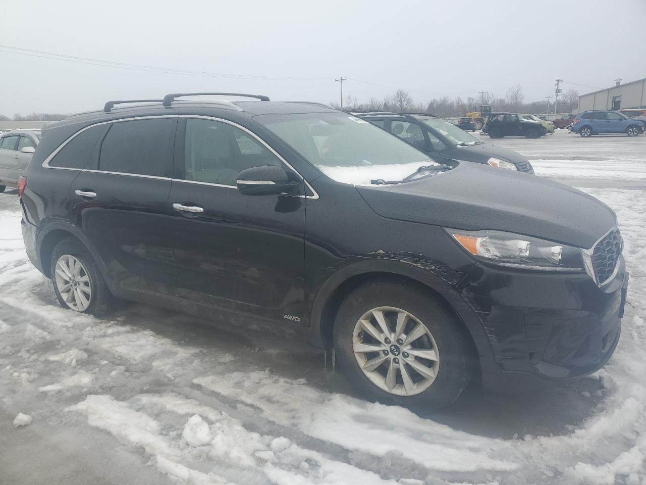 2019 KIA Sorento VIN 5XYPGDA35KG534344 Copart auction photo, vandalism / front end damage thumbnail 4