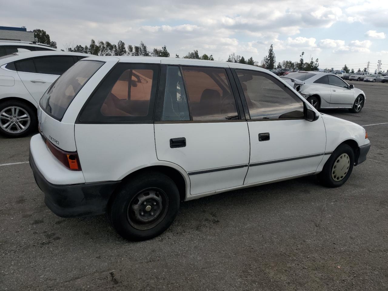 1993 GEO Metro VIN 2C1MR6469P6700123 Copart auction photo, minor dent/scratches damage thumbnail 3