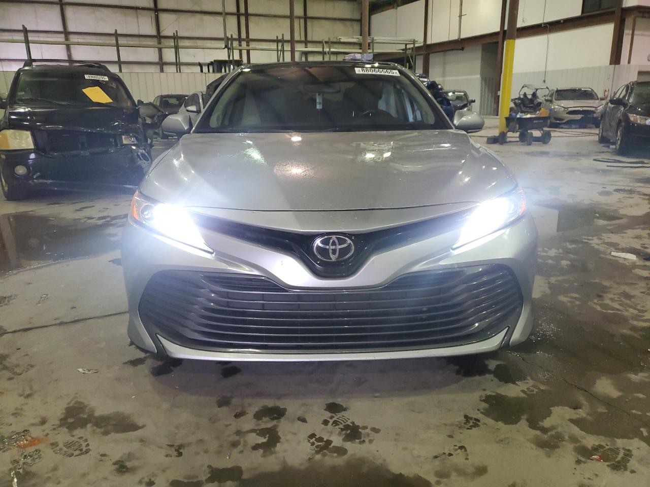 2019 Toyota Camry VIN 4T1B11HKXKU723086 Copart auction photo, side damage thumbnail 5