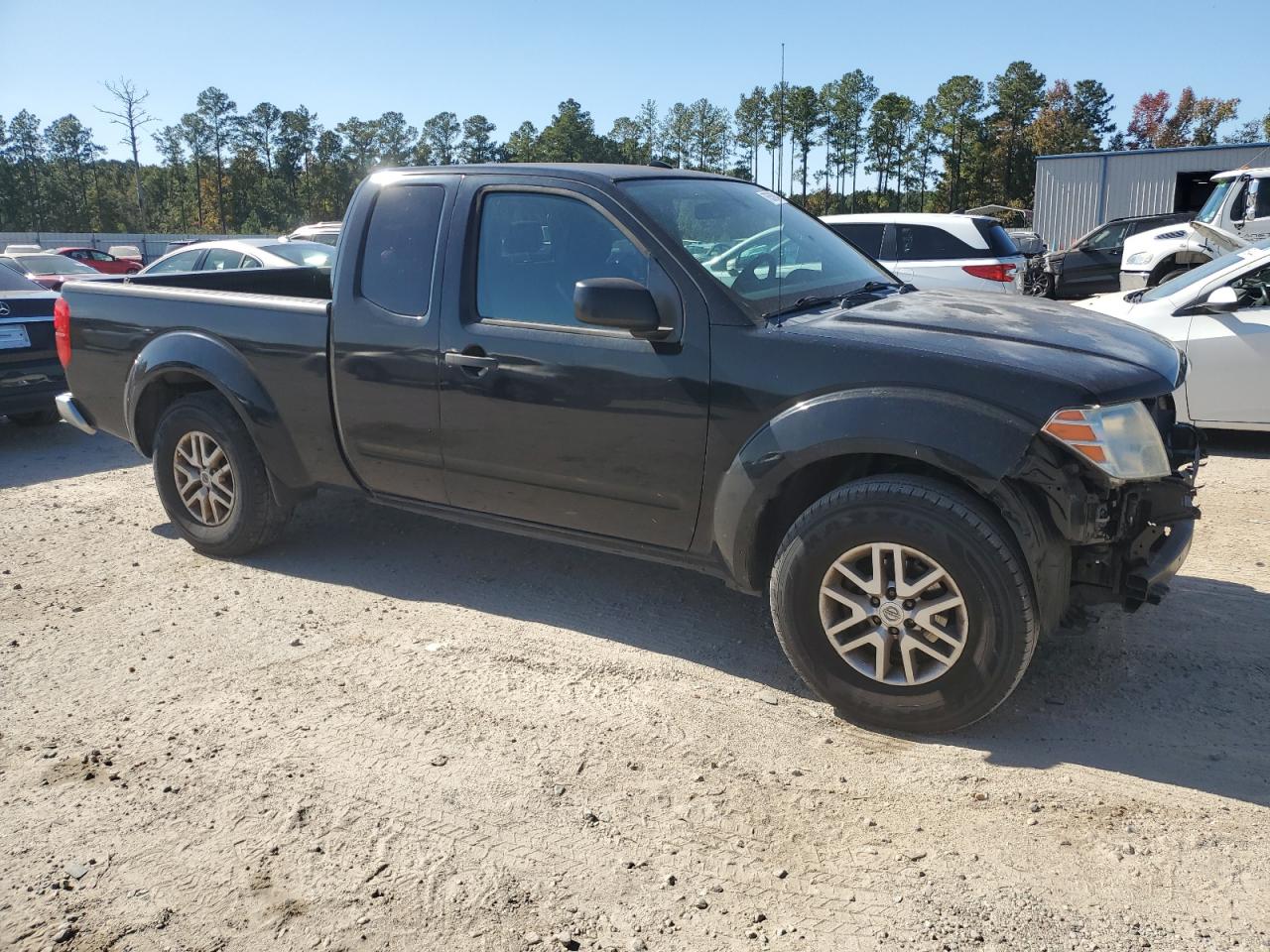 2015 Nissan Navara (Frontier) VIN 1N6AD0CU7FN756070 Copart auction photo, front end damage thumbnail 4
