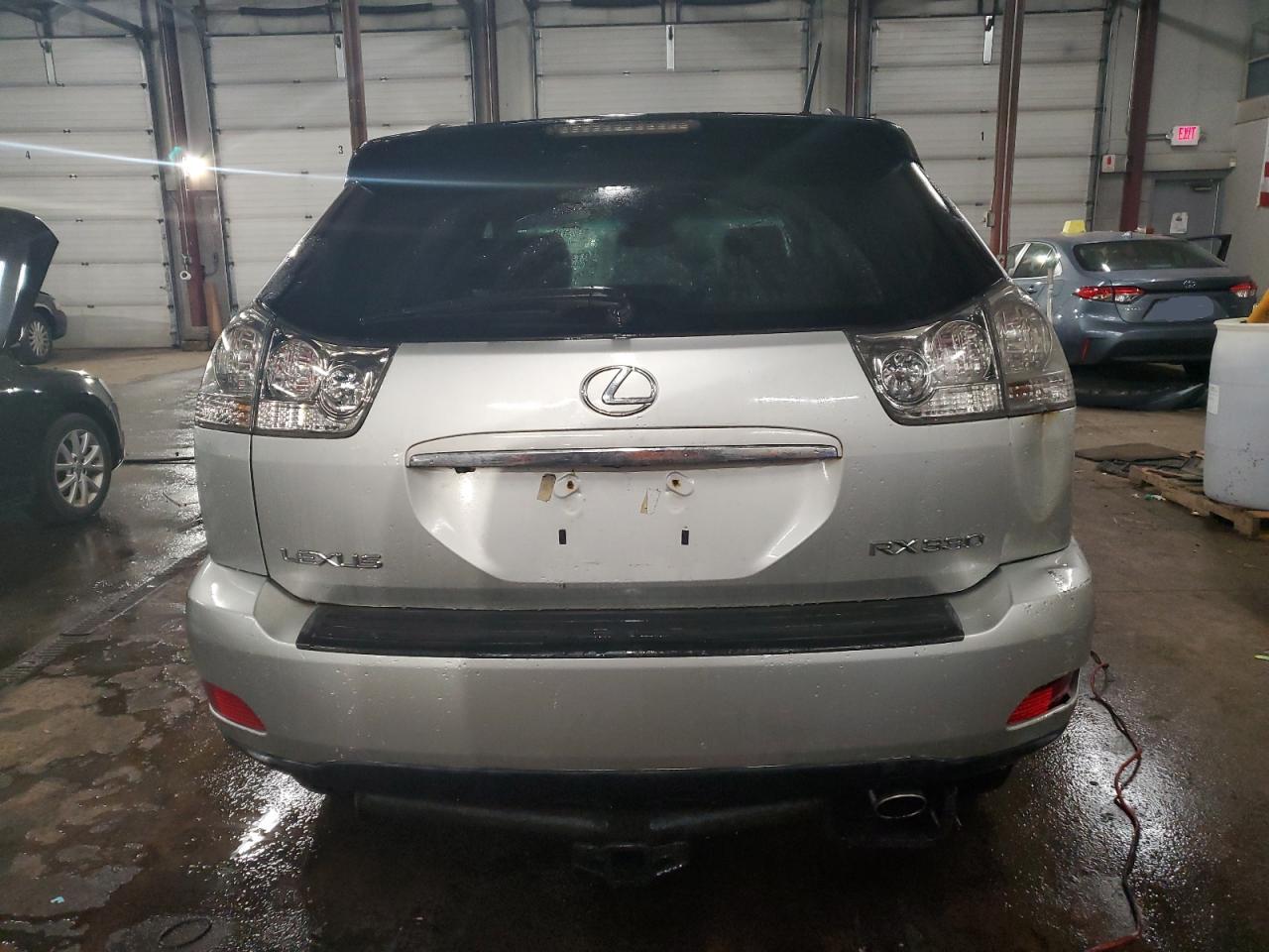 2007 Lexus RX VIN 2T2HK31U07C039487 Copart auction photo, front end / rear end damage thumbnail 6